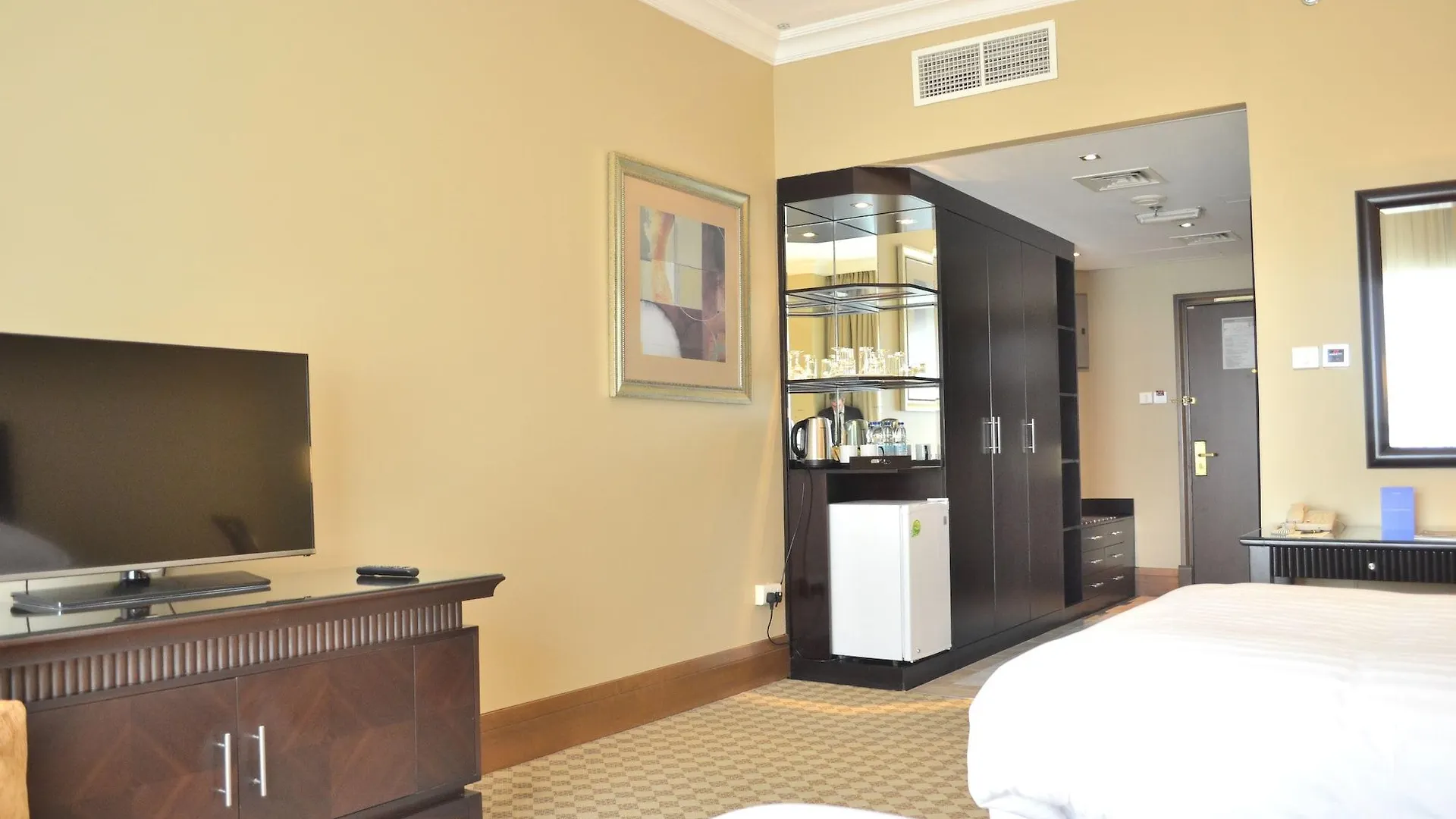 Sheraton Khalidiya Hotel Abu Dzabi 4*,