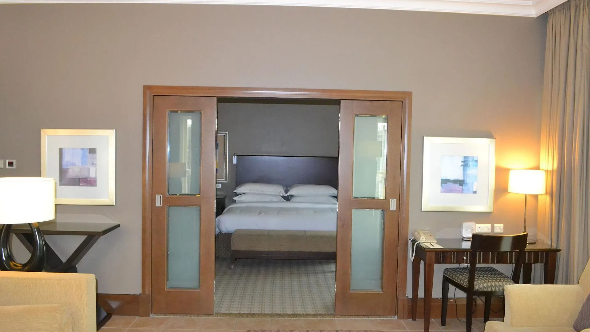 Sheraton Khalidiya Hotel Abu Dzabi