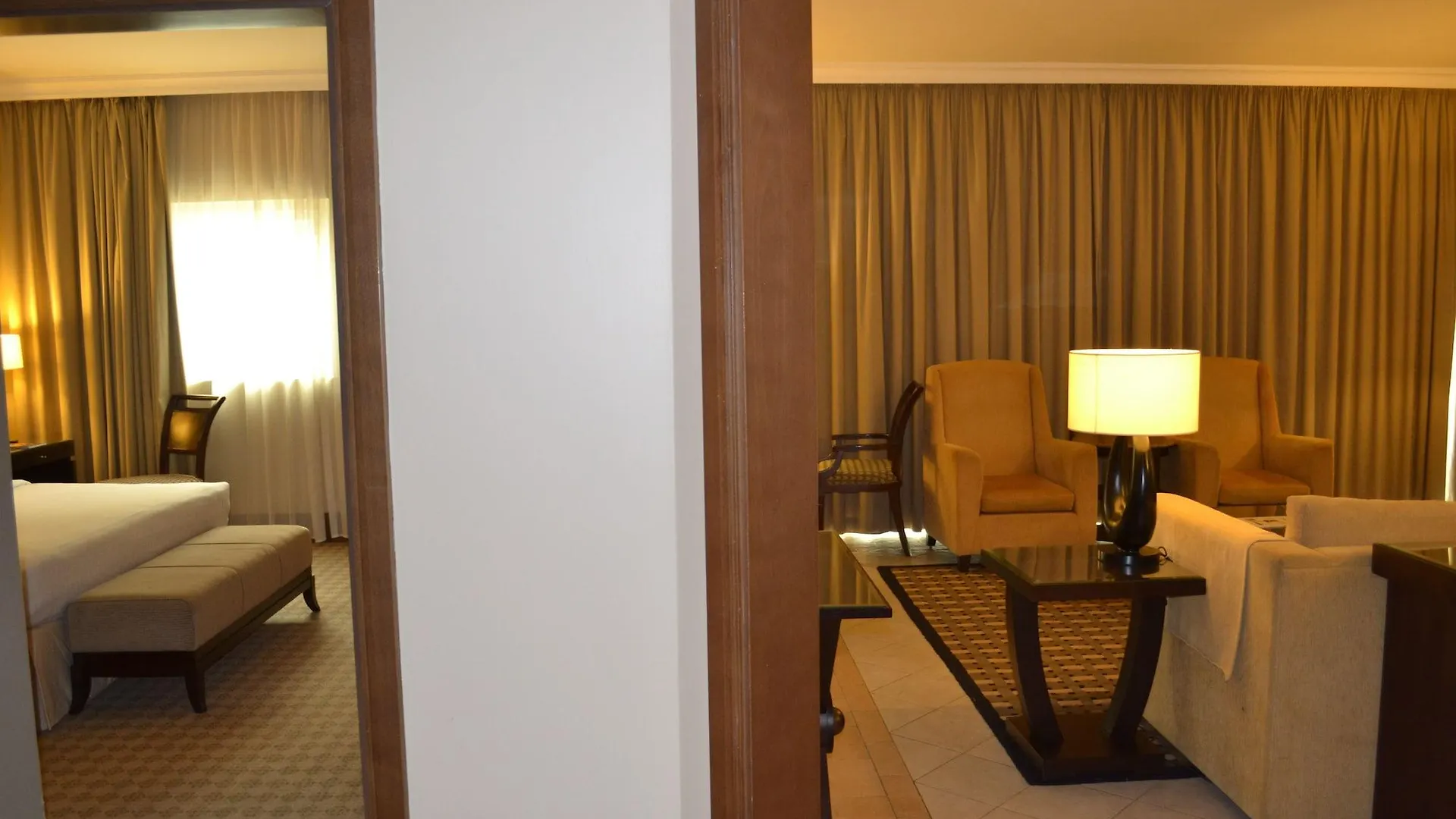 Sheraton Khalidiya Hotel Abu Dzabi