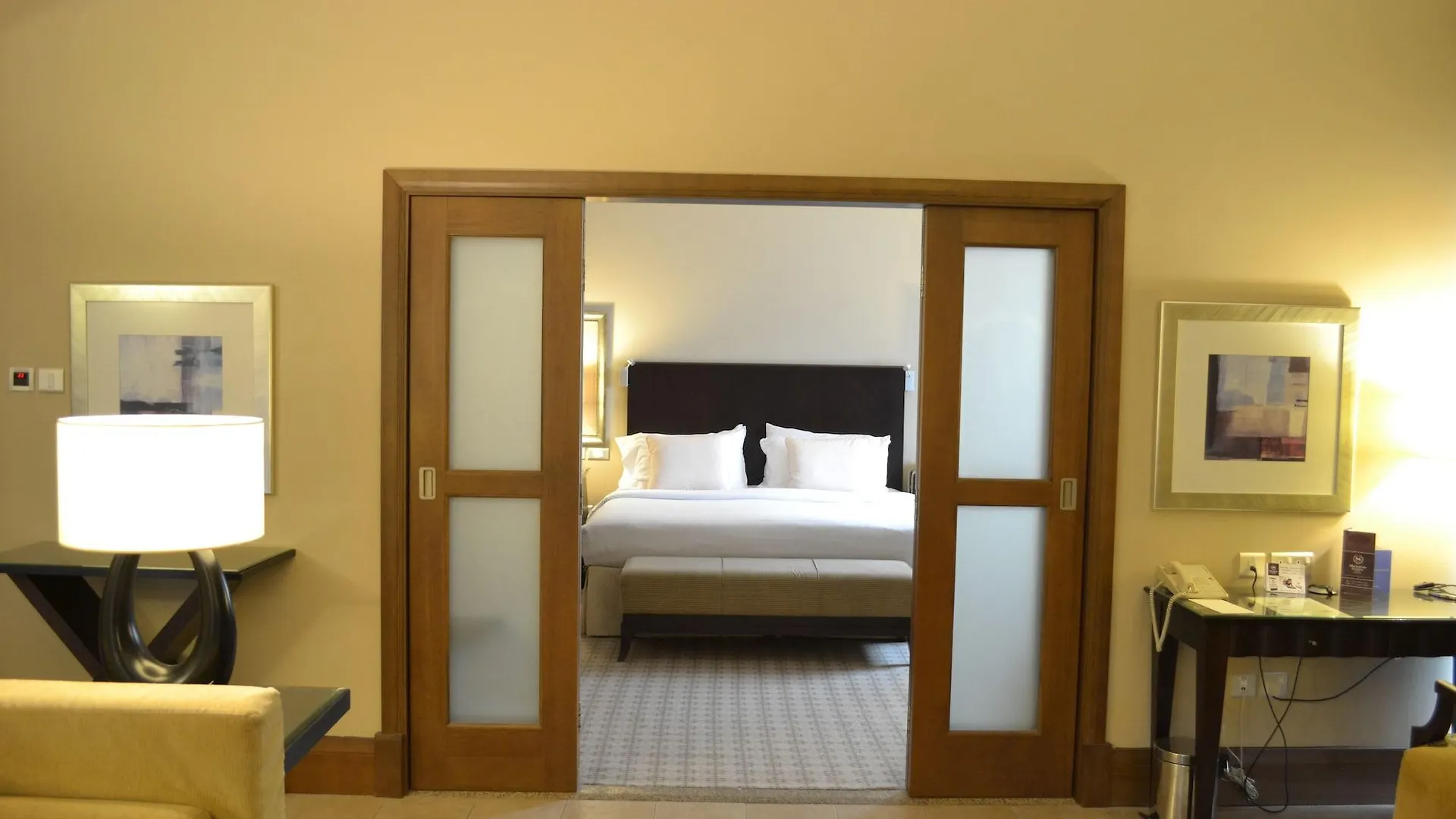Sheraton Khalidiya Hotel Abu Dzabi