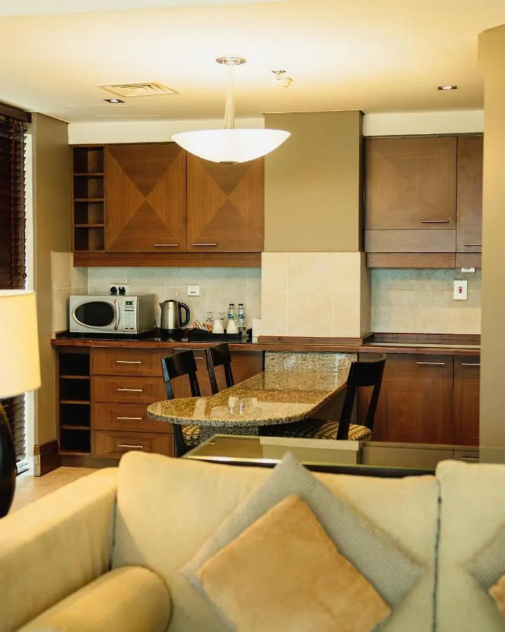 Sheraton Khalidiya Hotel Abu Dhabi 4*,