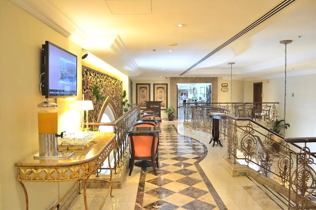 Sheraton Khalidiya Hotel Abu Dhabi 4*,