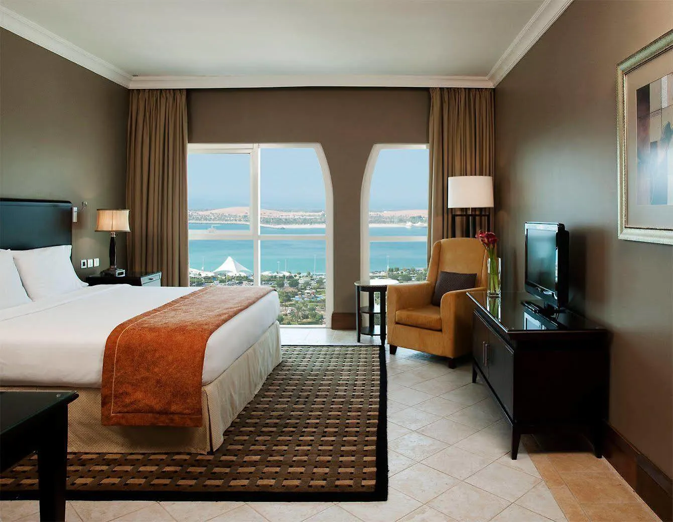 Sheraton Khalidiya Hotel Abu Dzabi